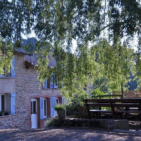 La Ferme Aux Abeilles Hotell Ambierle Eksteriør bilde